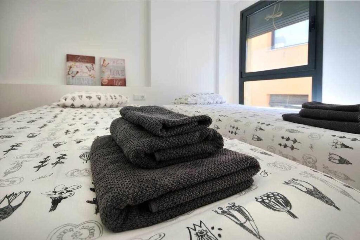 Estupendo apartamento con vistas bonitas y Airecon Gerona Exterior foto